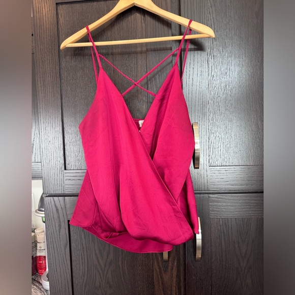 the nines Tops - Elegant Women's Wine Top